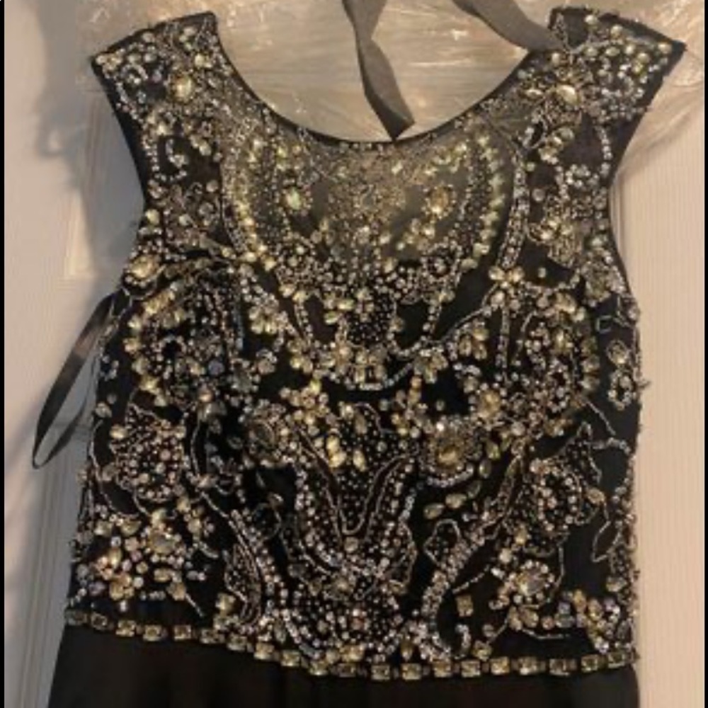 SHERRI HILL PROM DRESS